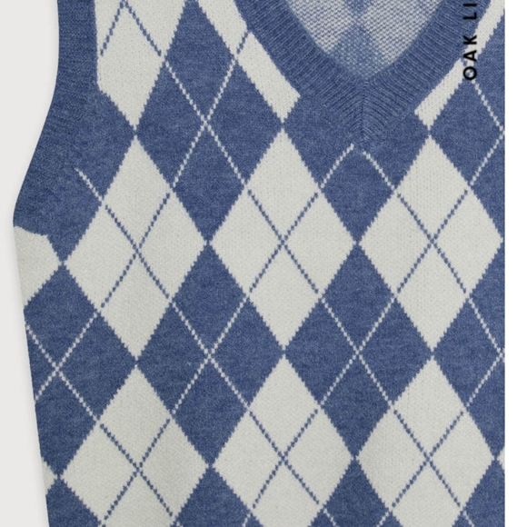OAK+FORT Cropped Argyle Sweater Vest - Picture 6 of 6